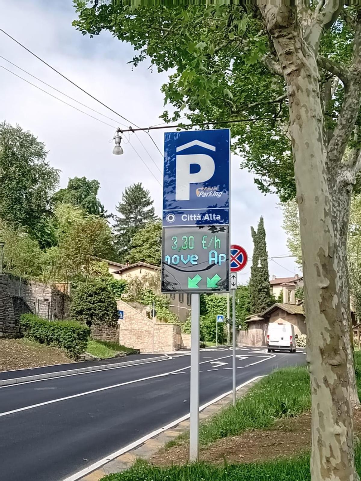 Silvia Suite - Appartamento Citta Alta Bérgamo Exterior foto